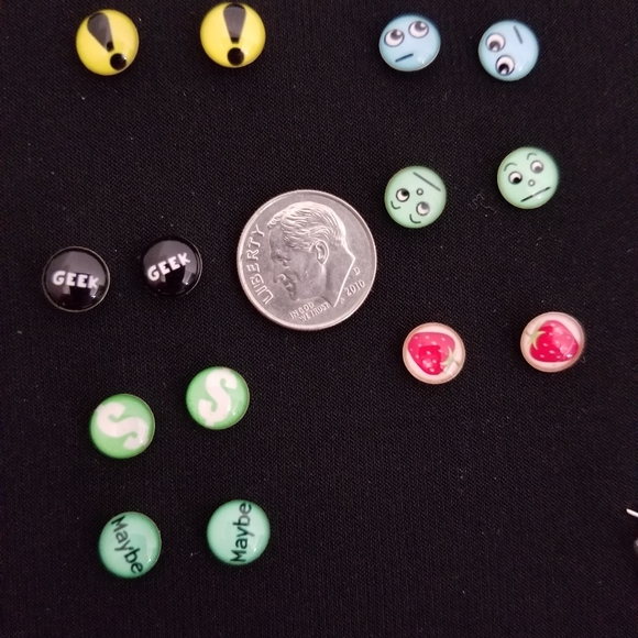 🆕️ Pick a pair 925 Silver Sports and fun earrings - Picture 5 of 8